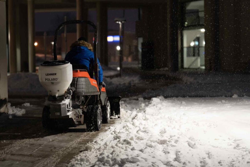 Snow Removal Service in North York, Toronto