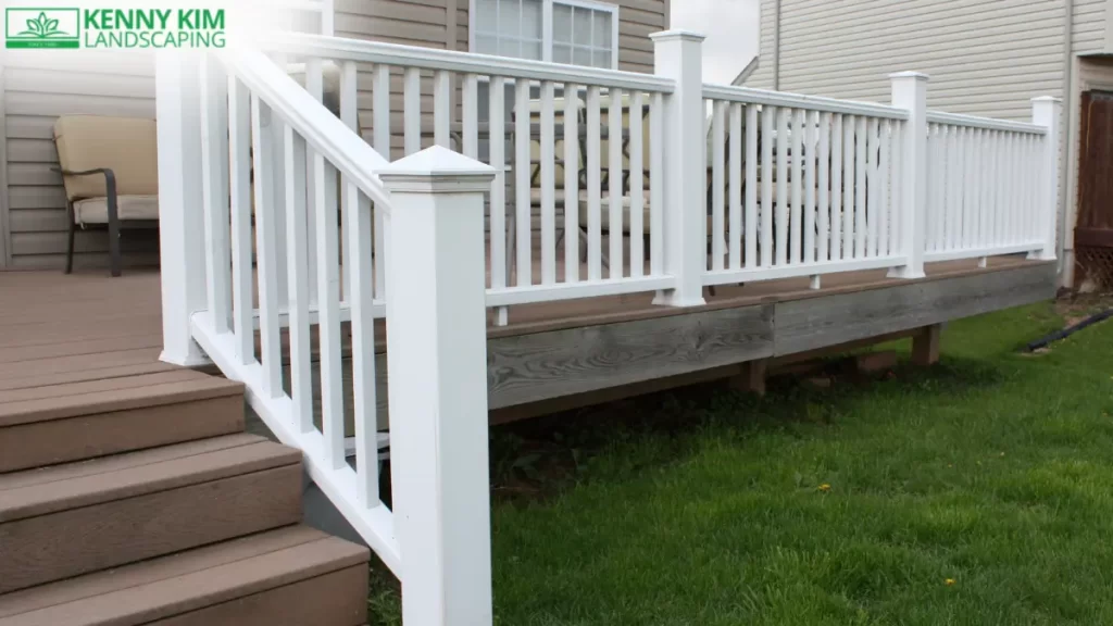 How to build deck railings?