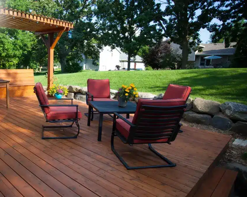 deck builder Newmarket ontario