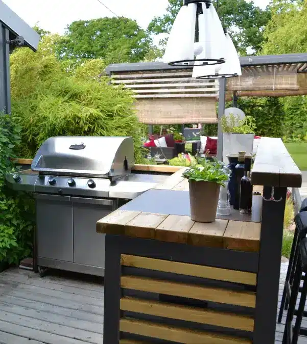 Toronto outdoor kitchen